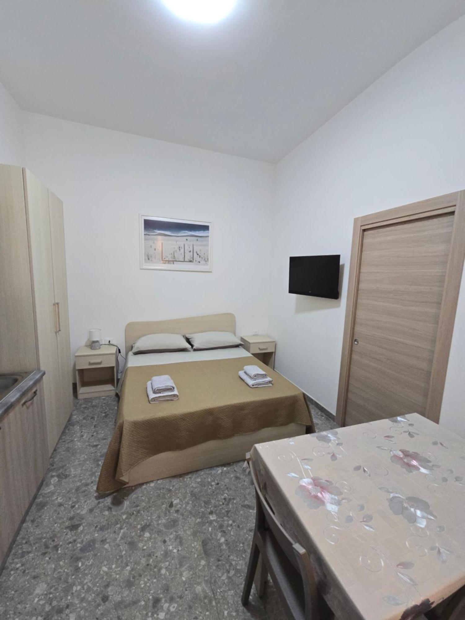 Bed and Breakfast Da Massimo 1 Марина-ди-Скьявонеа Экстерьер фото