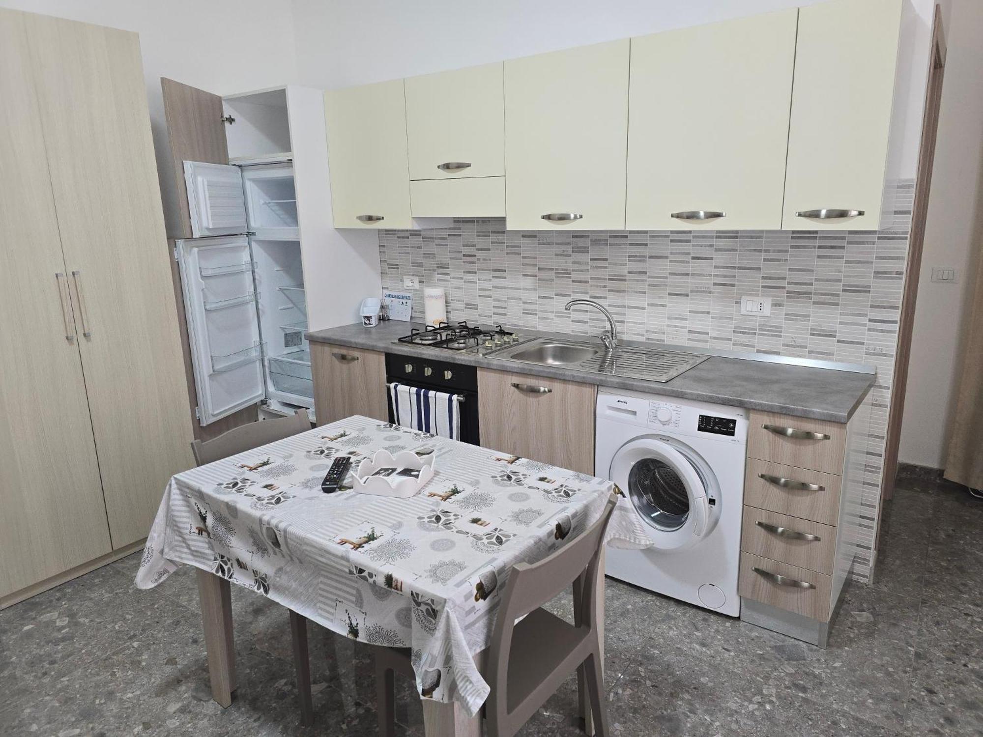Bed and Breakfast Da Massimo 1 Марина-ди-Скьявонеа Экстерьер фото
