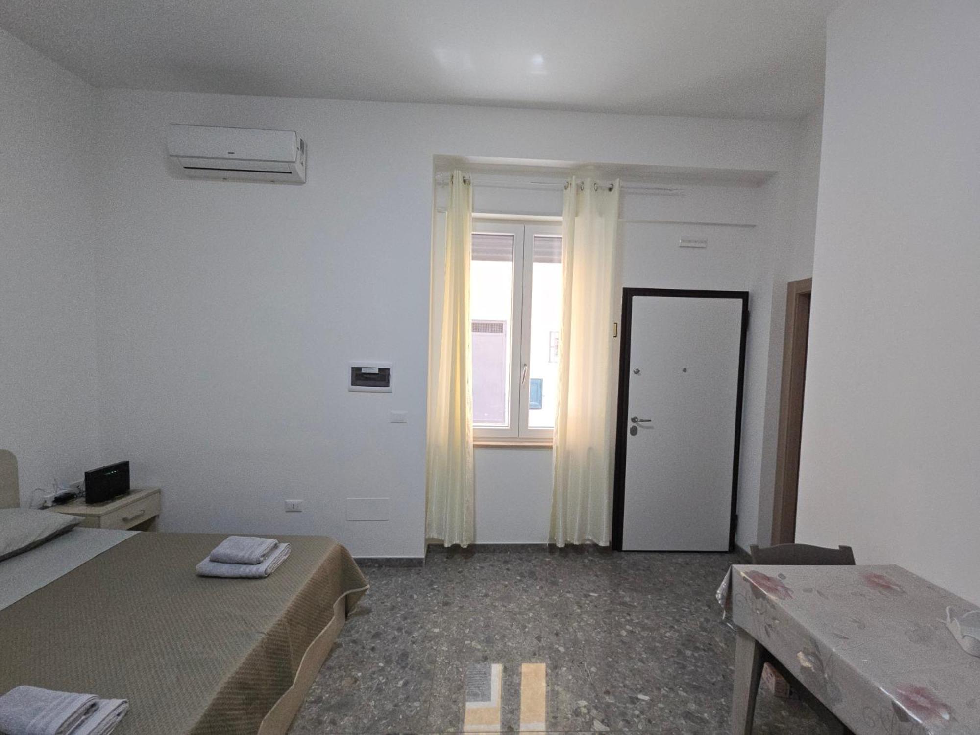 Bed and Breakfast Da Massimo 1 Марина-ди-Скьявонеа Экстерьер фото